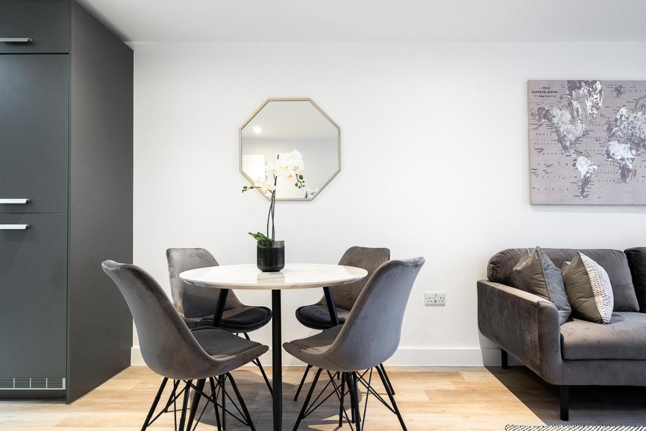 Exoticstay Apartments- 5* Elegant Luxury Centrally Located 2-Bedroom Apt Birmingham Dış mekan fotoğraf